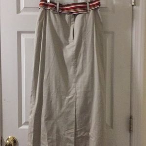 Medium pencil skirt made by 220 Hickory